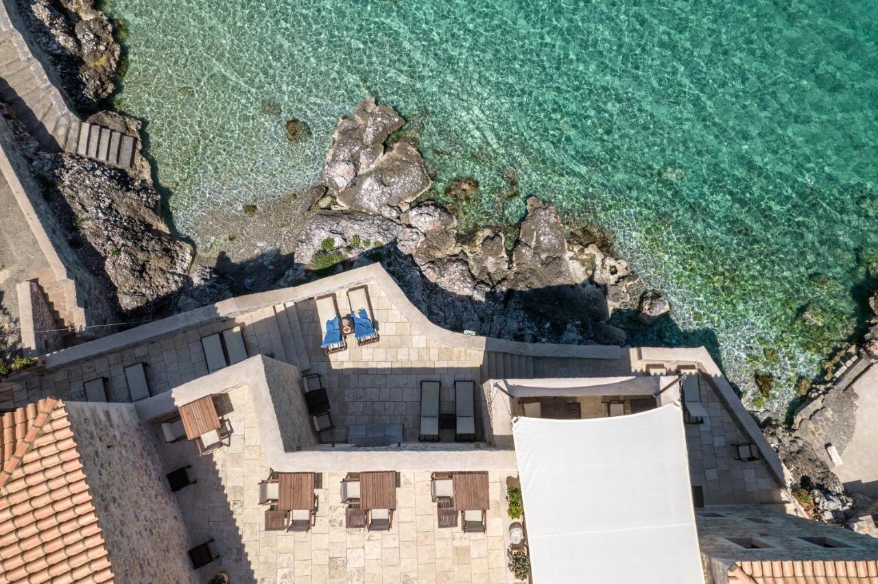 Hotel Pirgos Mavromichali Liménion Exterior foto