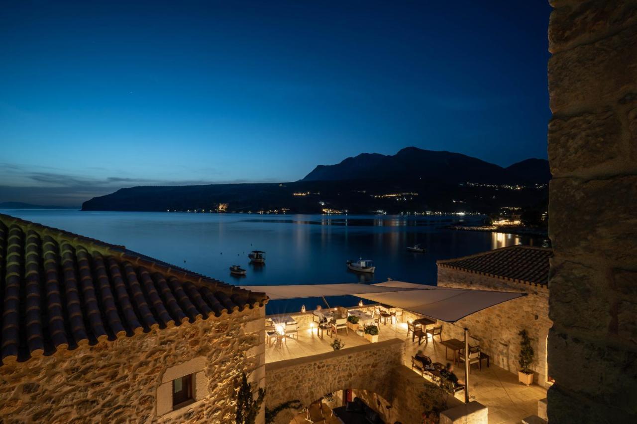 Hotel Pirgos Mavromichali Liménion Exterior foto