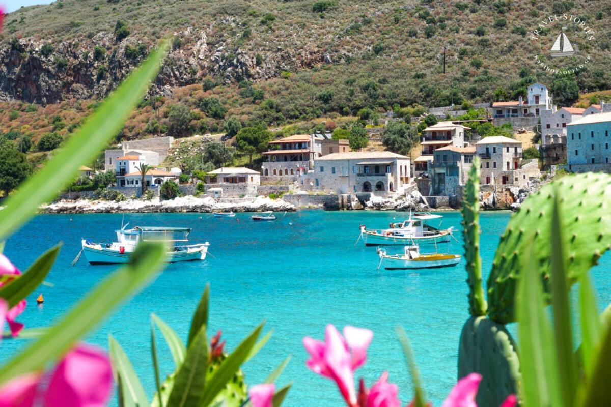Hotel Pirgos Mavromichali Liménion Exterior foto